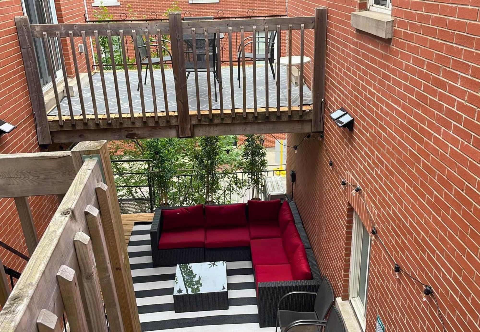 Liv Mtl Mtl Aparthotel Montréal Exterior foto